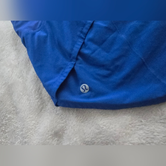 Lululemon Speed Up Shorts - Picture 7 of 9